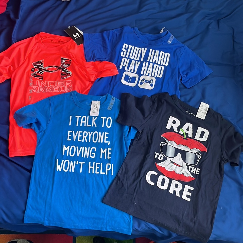 NWT Size Small boys T-shirts